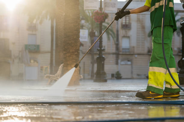 Best Roof Pressure Washing  in Methuen Town, MA